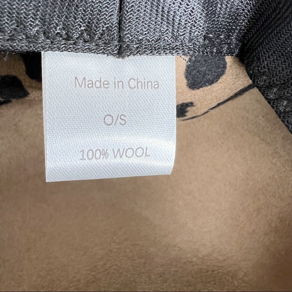 VTG Wool Leopard Print Cloche Helmet Cap Hat | Women's One Size - Picture 5 of 5